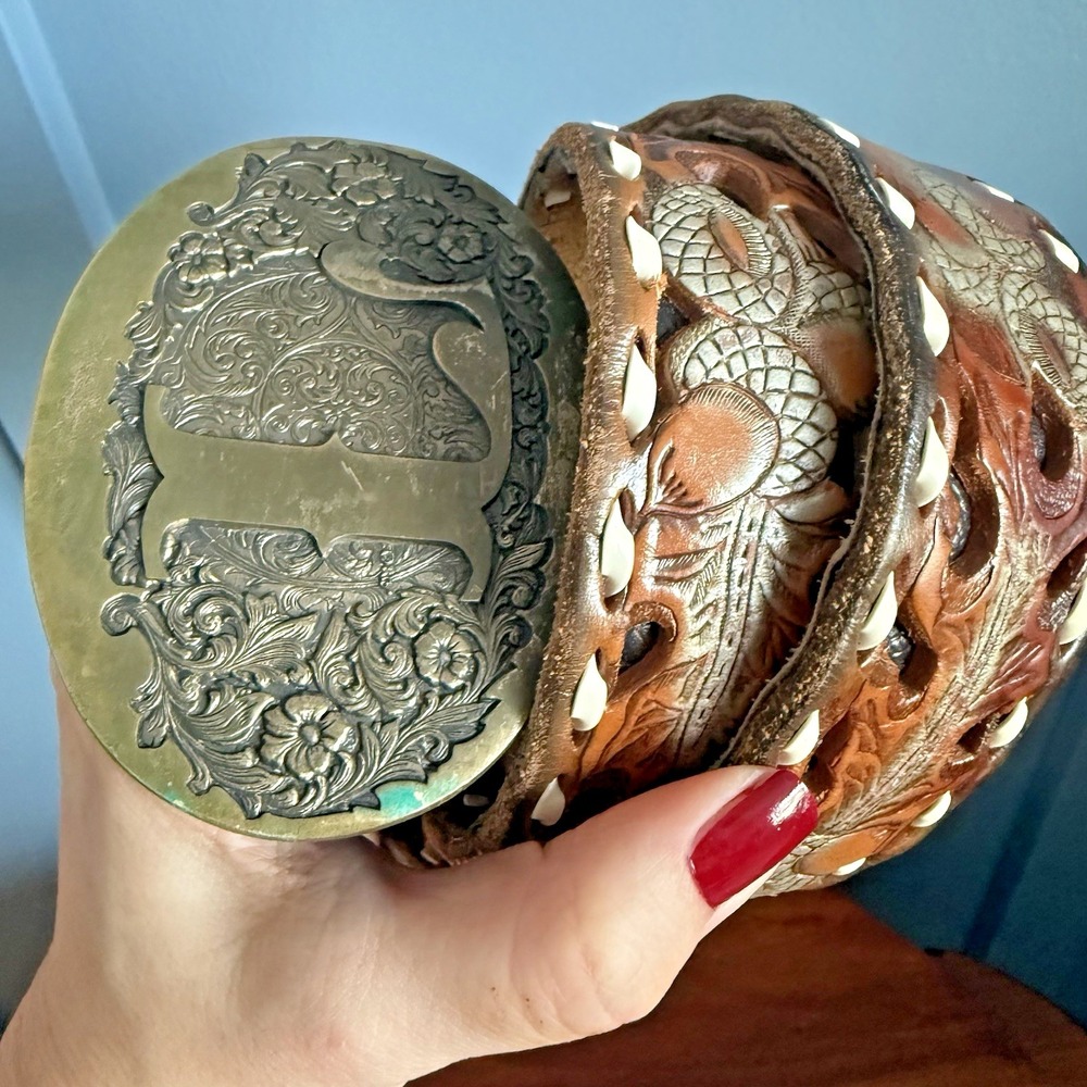 Vintage Handmade‎ Tooled Leather Belt Larry Western Oak Leaf Acorn 45" Brass L